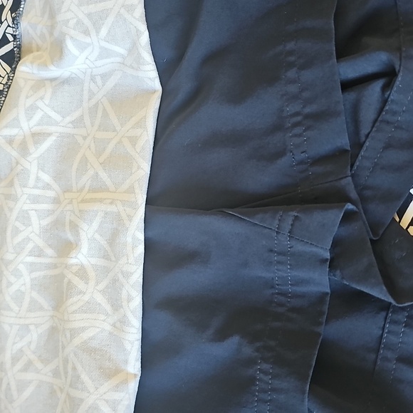 Liz golf Black‎ and White Geometric Women's Skort. 2 Pockets. 18W. - Picture 5 of 13